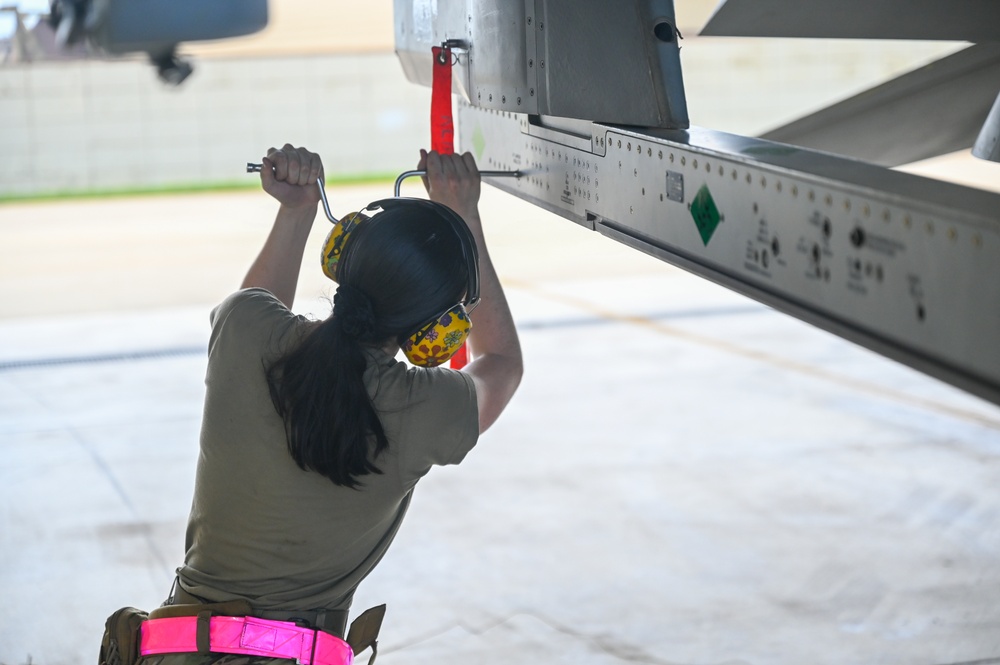 8th Fighter Wing maintainers ensure airpower readiness