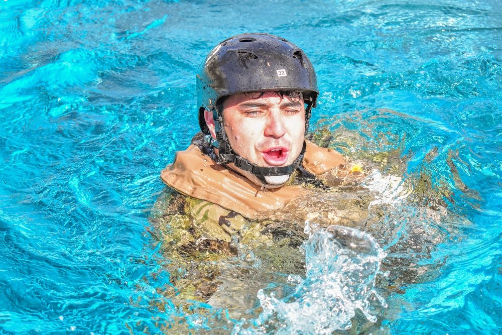 HIARNG Aviation units conduct under water survival training