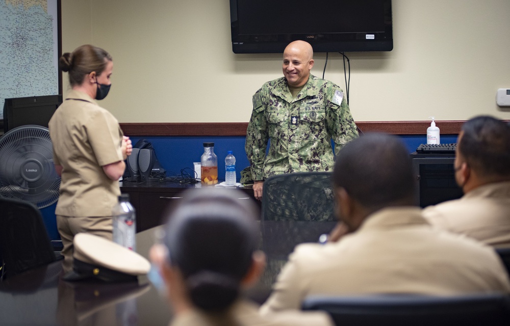 MCPON Smith Visits NRD Dallas Recruiters