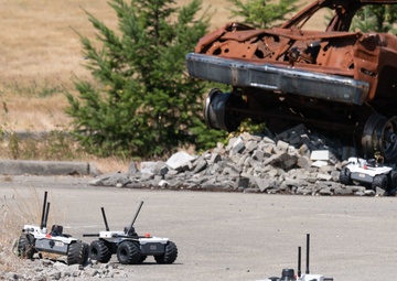 NIWC Pacific's swarming experimentation aims to advance autonomous warfare