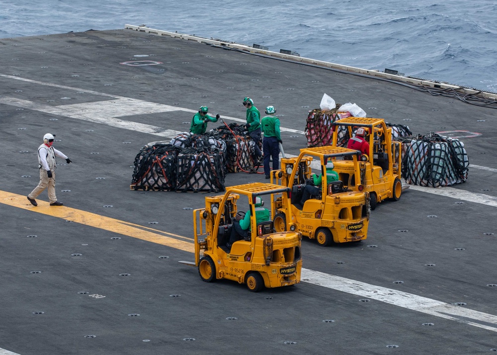 USS Ronald Reagan (CVN 76) Replenishment-at-Sea