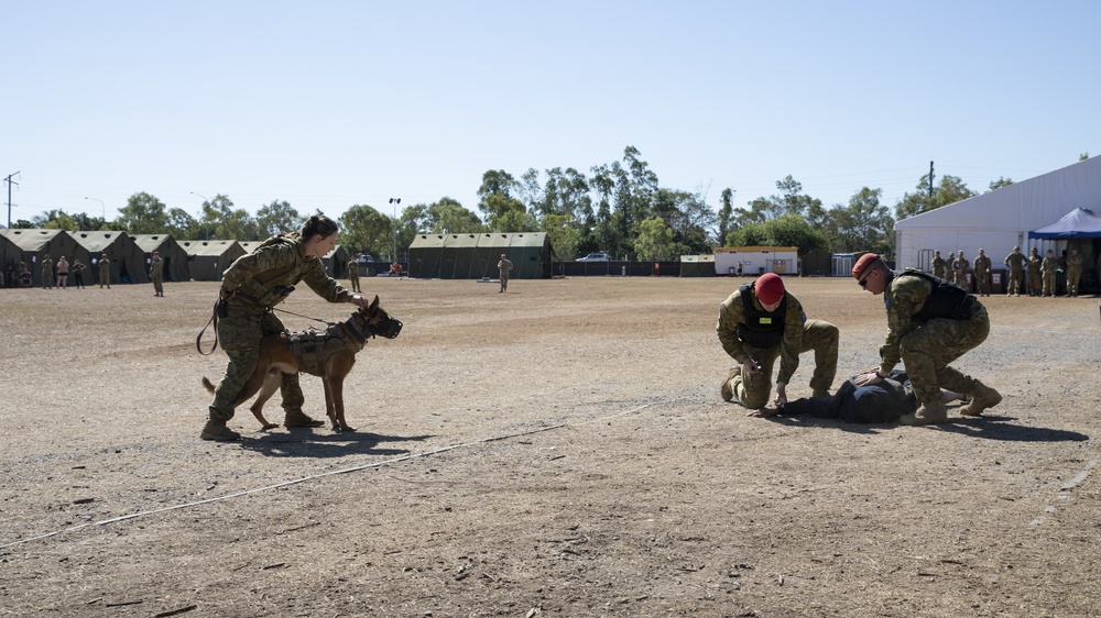 Talisman Sabre 21: The Governor of Queensland visits Lavarack Barracks