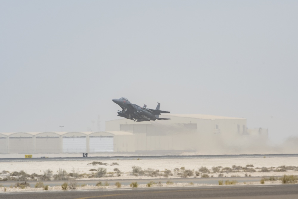 ADAB’s Extenders support F-15’s movement