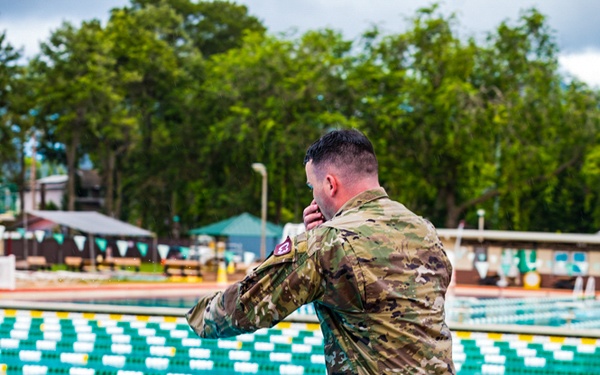 2021 Army Medicine Best Leader Competition Water Survival Lane