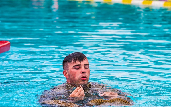 2021 Army Medicine Best Leader Competition Water Survival