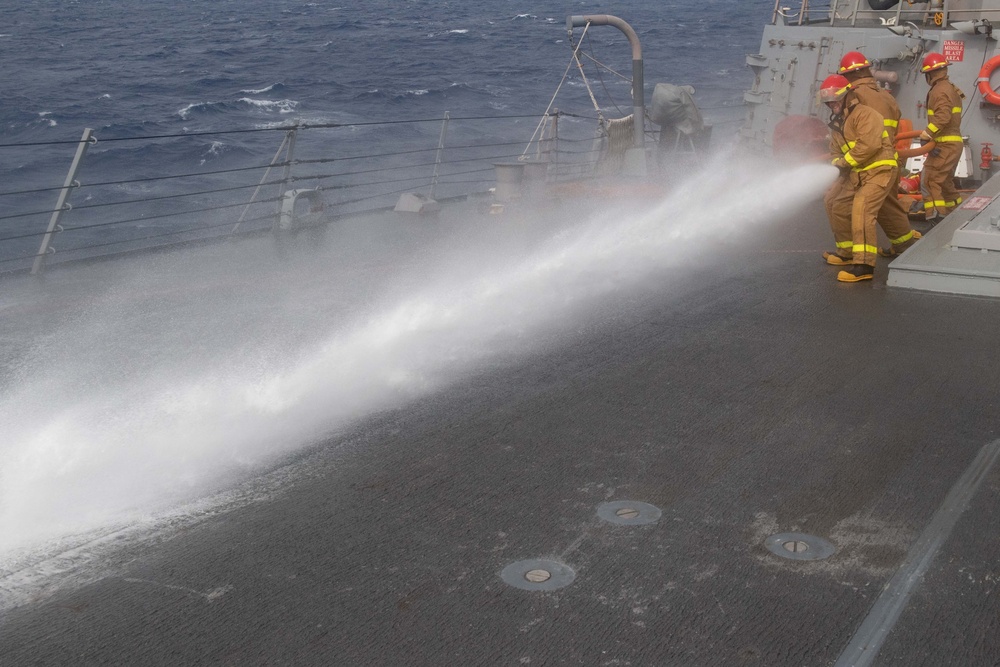 USS Pinckney (DDG 91) is underway in the Pacific Ocean