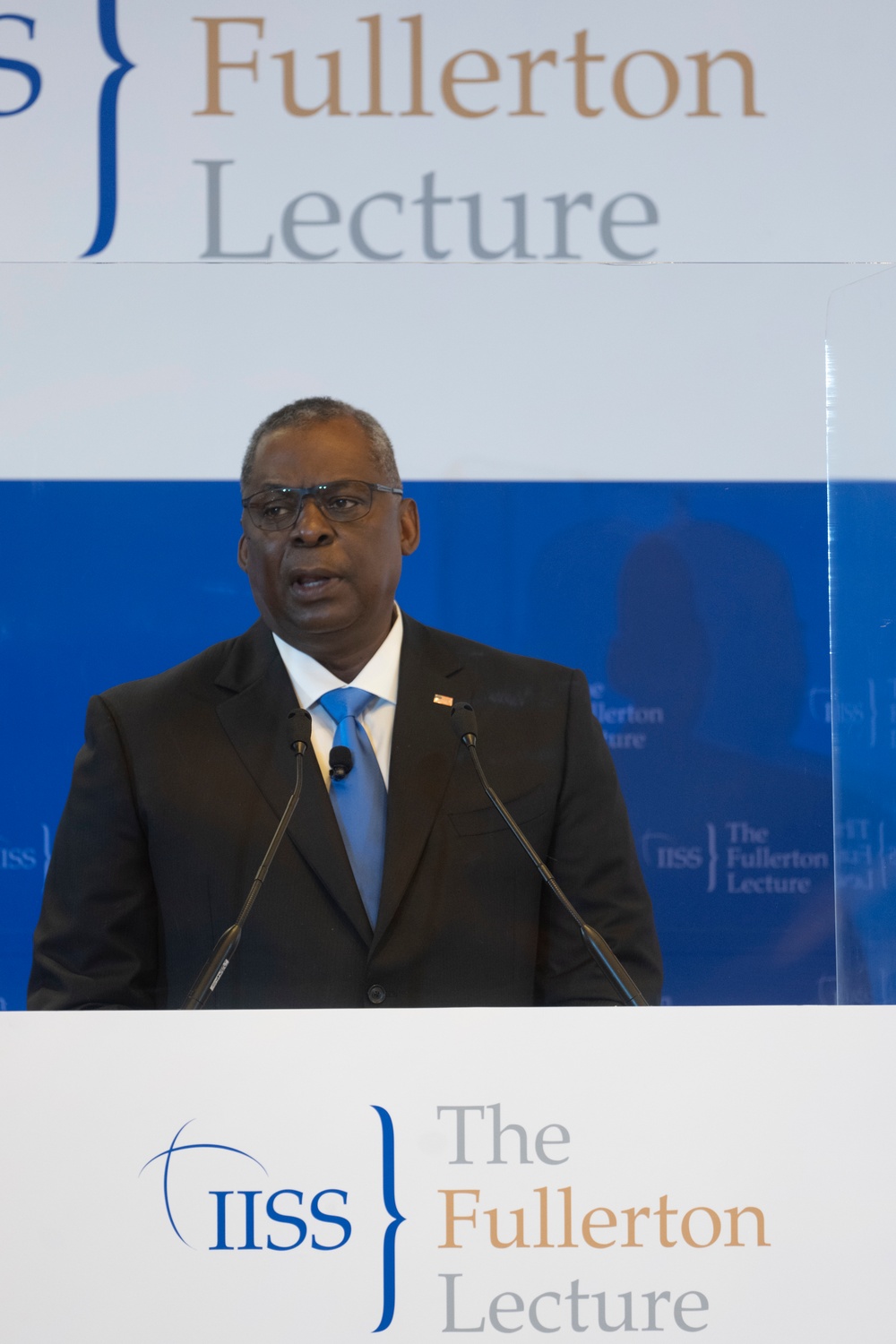 SECDEF Addresses Fullerton Lecture in Singapore