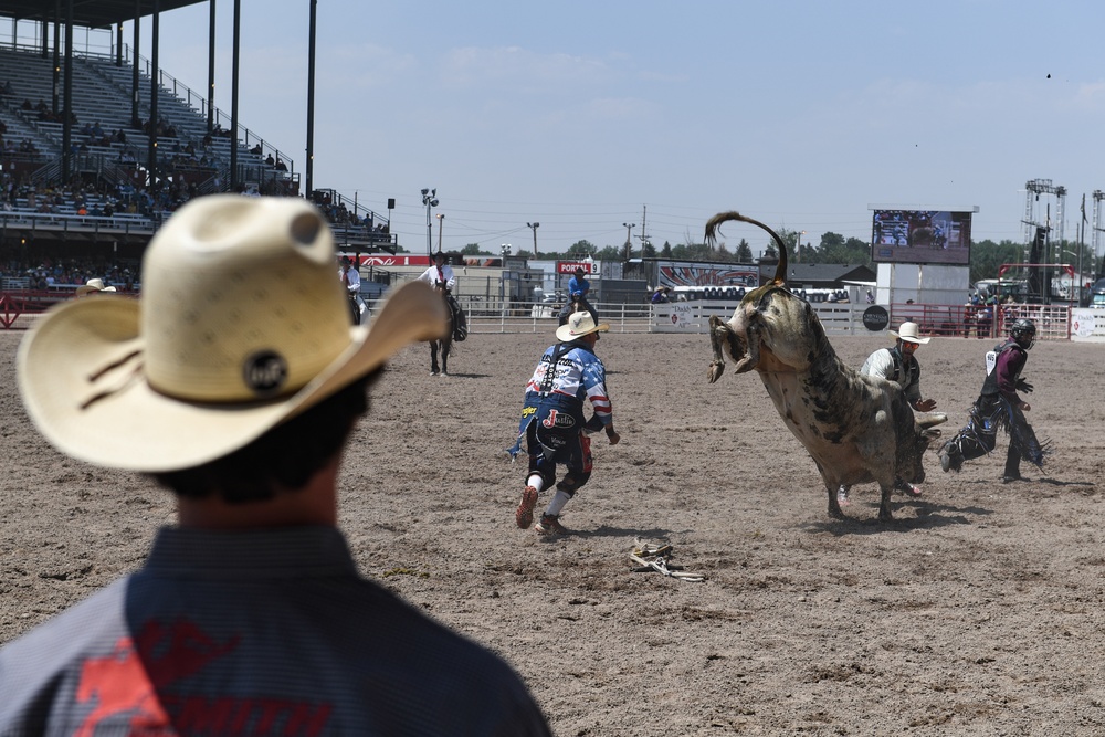 Cheyenne Celebrates Navy Week