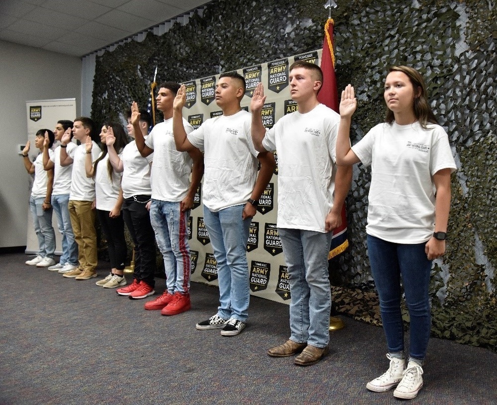 Tennessee National Guard recruits retake oath before family and friends