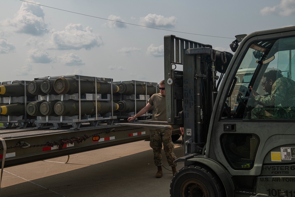 Exercise Quick Fuse tests the limits of munitions teams