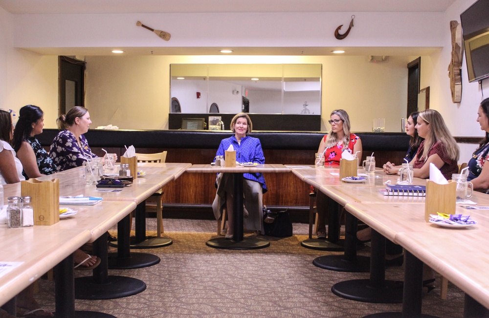 Mrs. Linda Gilday Meets With Guam Ombudsmen