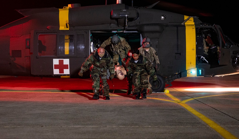 Airmen, Soldiers Hone Medical Evacuation Skills