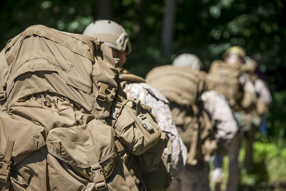 Marines test new pack system