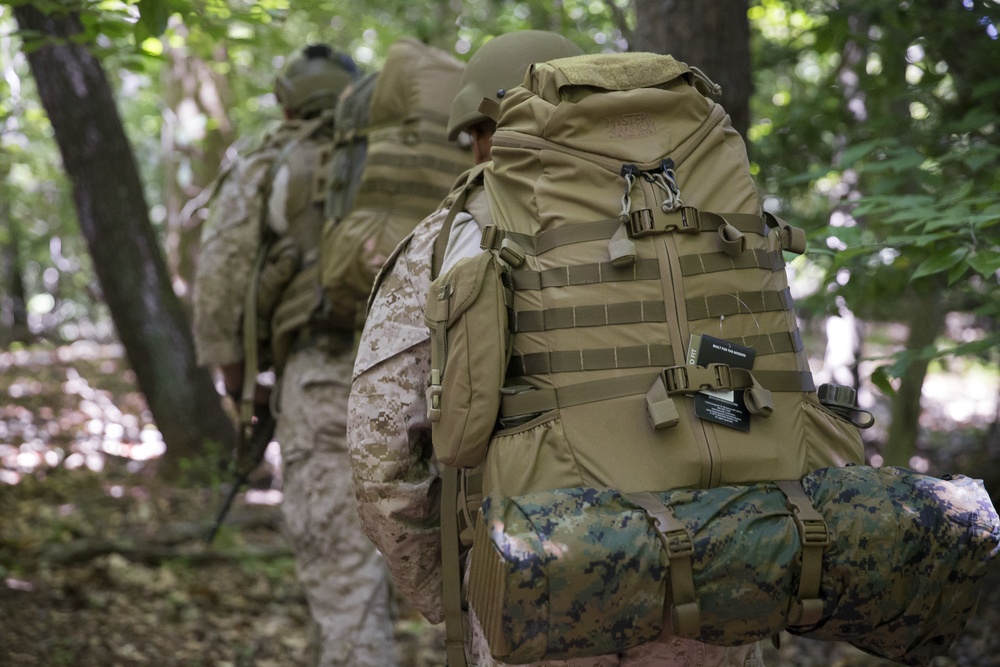 DVIDS - Images - Marines test new pack system [Image 4 of 7]