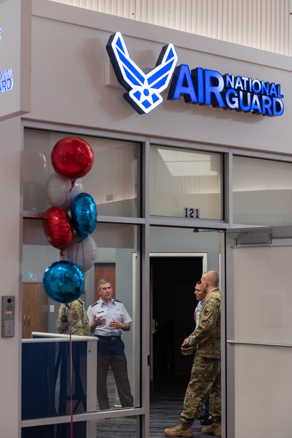 Illinois opens first Total Force Air and Space Force recruiting office