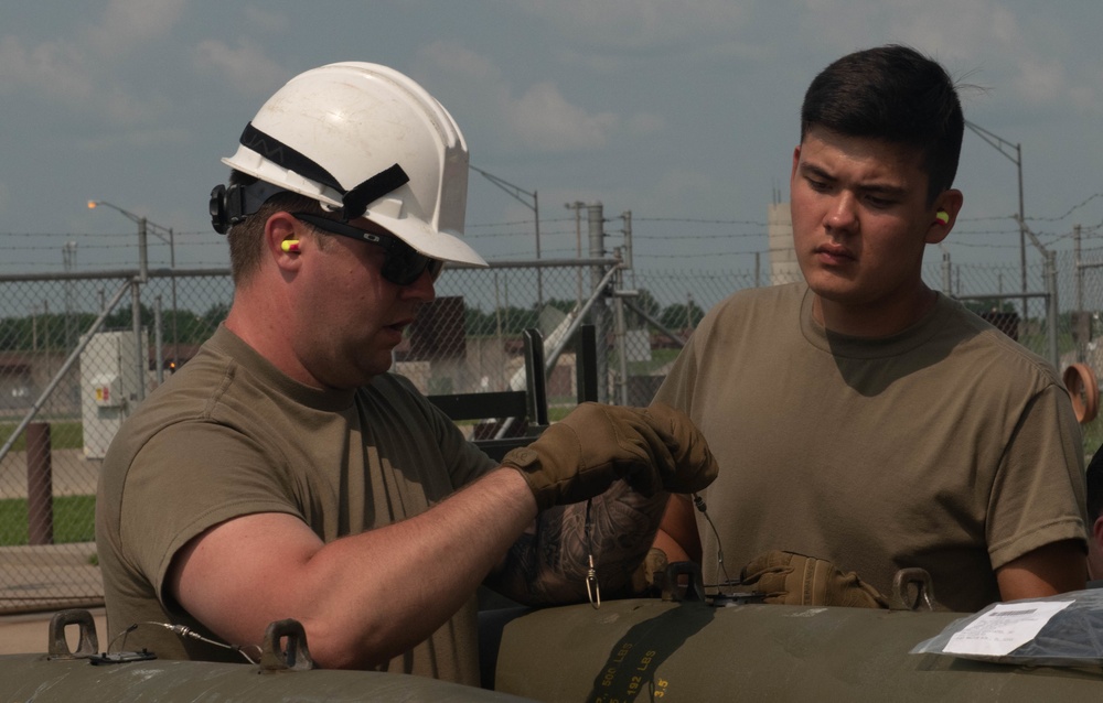 Exercise Quick Fuse tests the limits of munitions teams