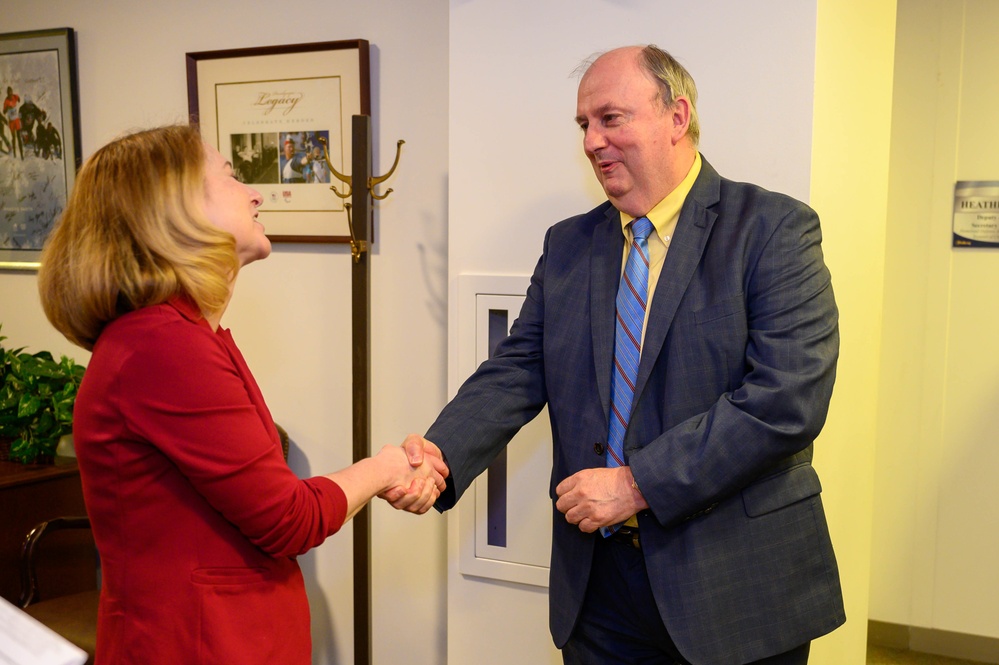 DSD Hicks speaks with Policy members