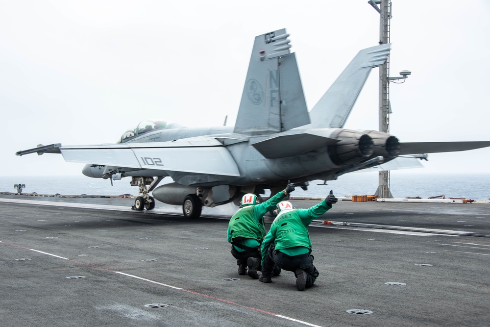 USS Ronald Reagan (CVN 76) Flight Operations