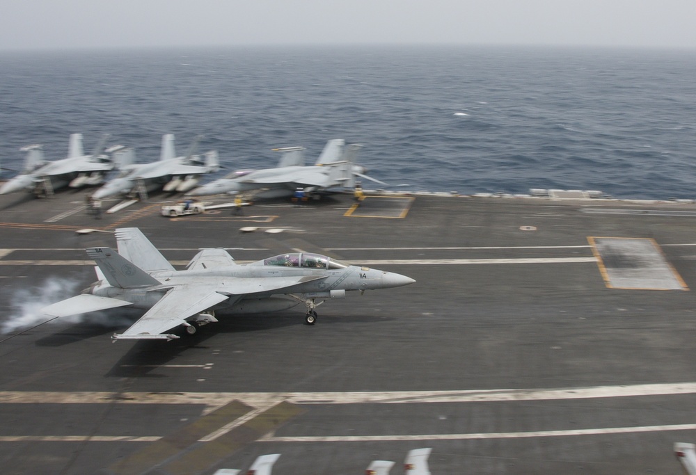 USS Ronald Reagan (CVN 76) Flight Operations