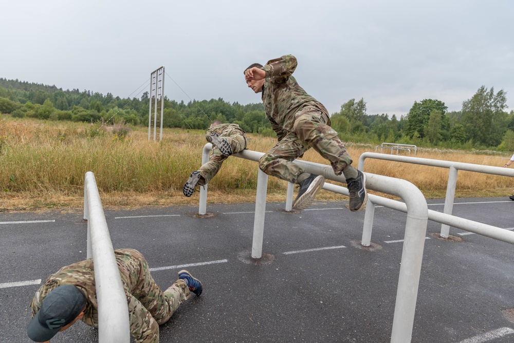 The veteran team representing the United States of America, navigates an obstacle