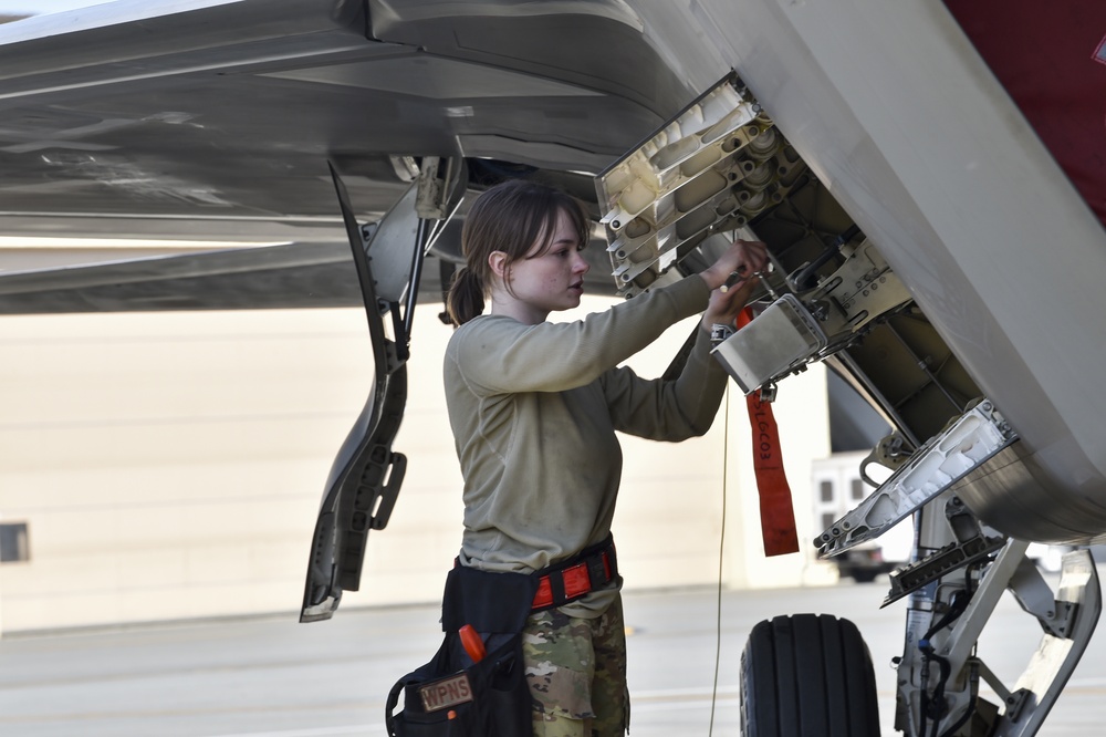 Weapons Load Crew of the Quarter Competition