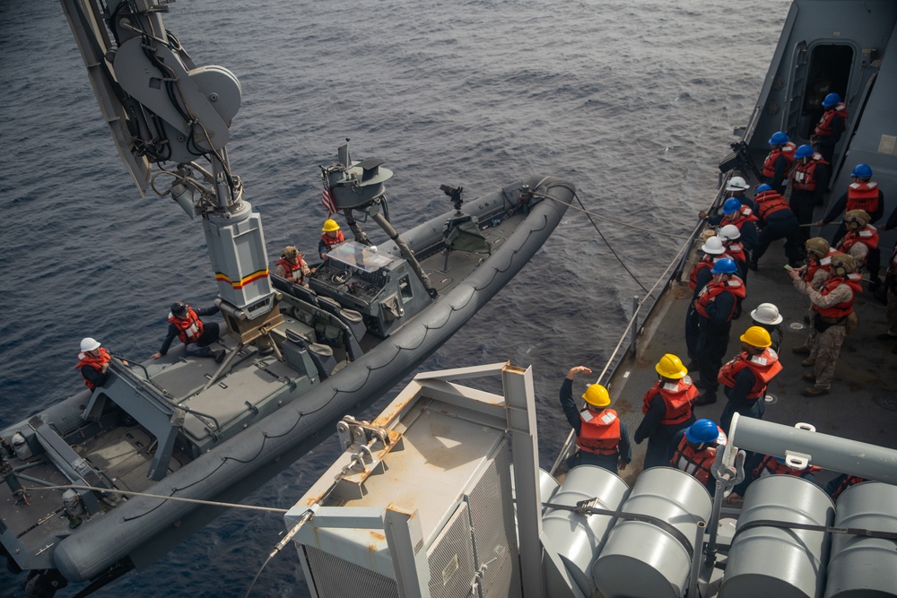 11th MEU conducts RIB operations from the USS Portland (LPD 27)