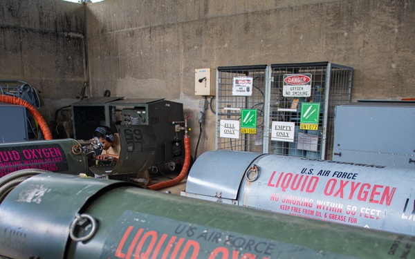 Liquid Oxygen Tank Purge