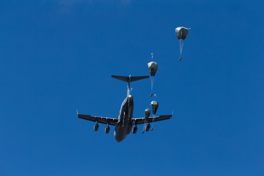 Spartan Brigade paratroopers jump over Queensland, Australia during Exercise Talisman Sabre 21