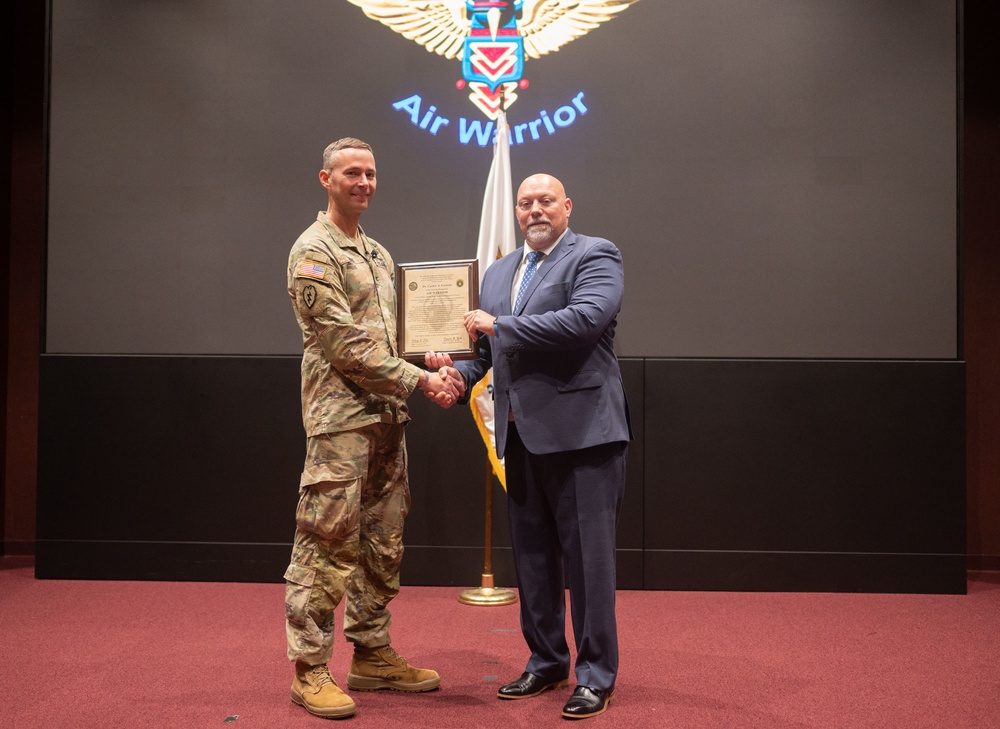 Incoming Air Warrior Product Manager Receives Charter during Ceremony