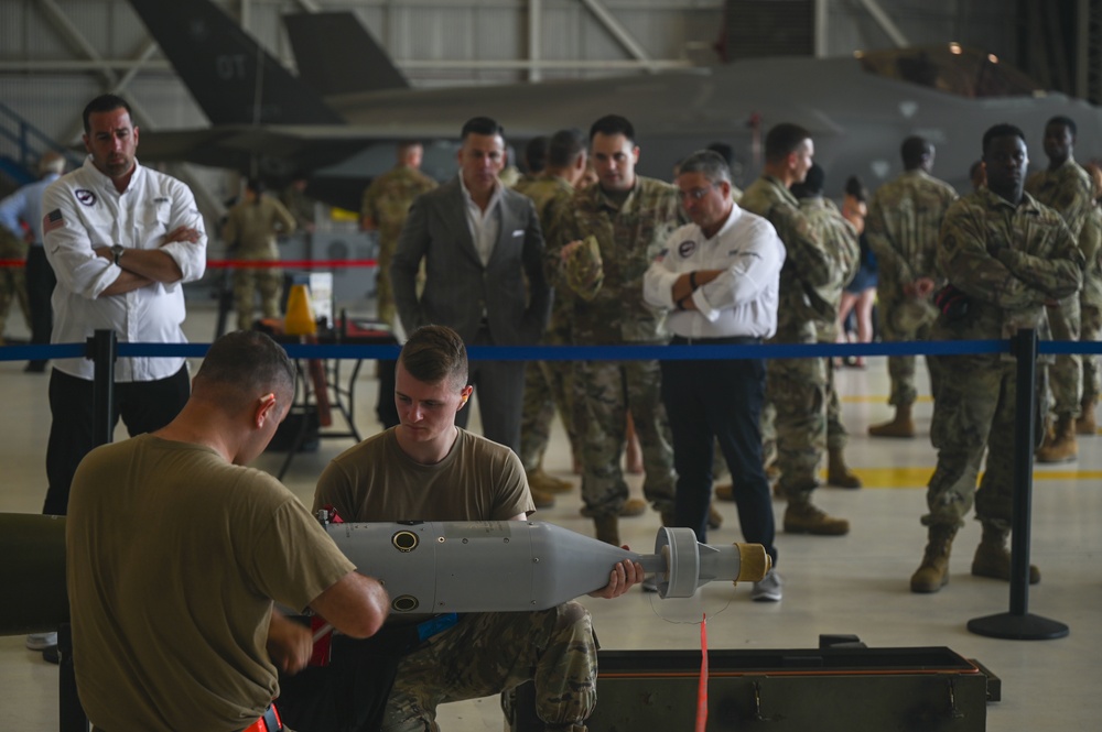 33rd AMXS Weapons Load Competition