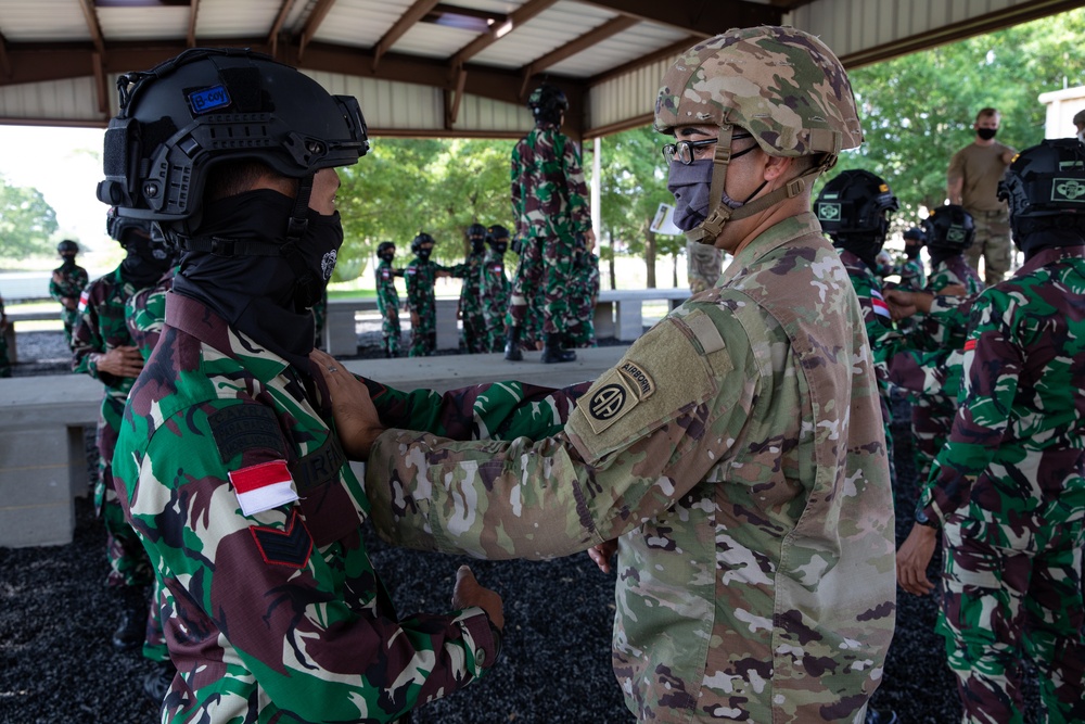 Indonesian Paratroopers conduct the Basic Airborne Refresher course with 82nd Airborne Jumpmasters