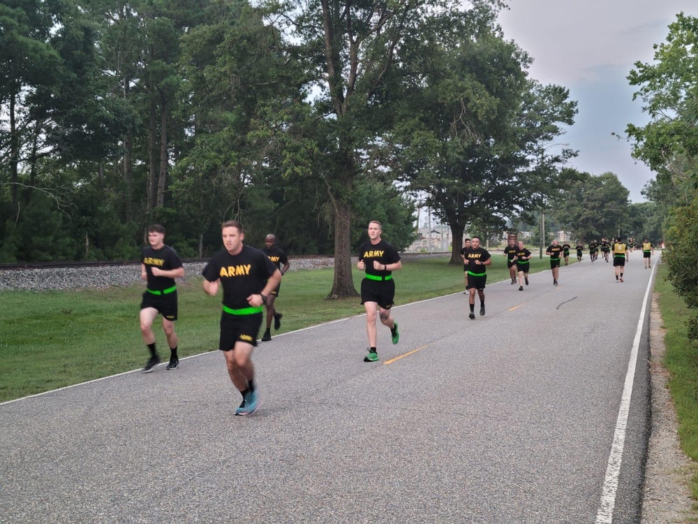 U.S. Army Soldiers conduct four mile run assessment
