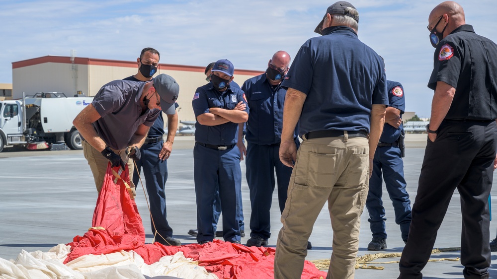 Edwards AFB Fire and Emergency Services Trains on Starliner Recovery Procedures