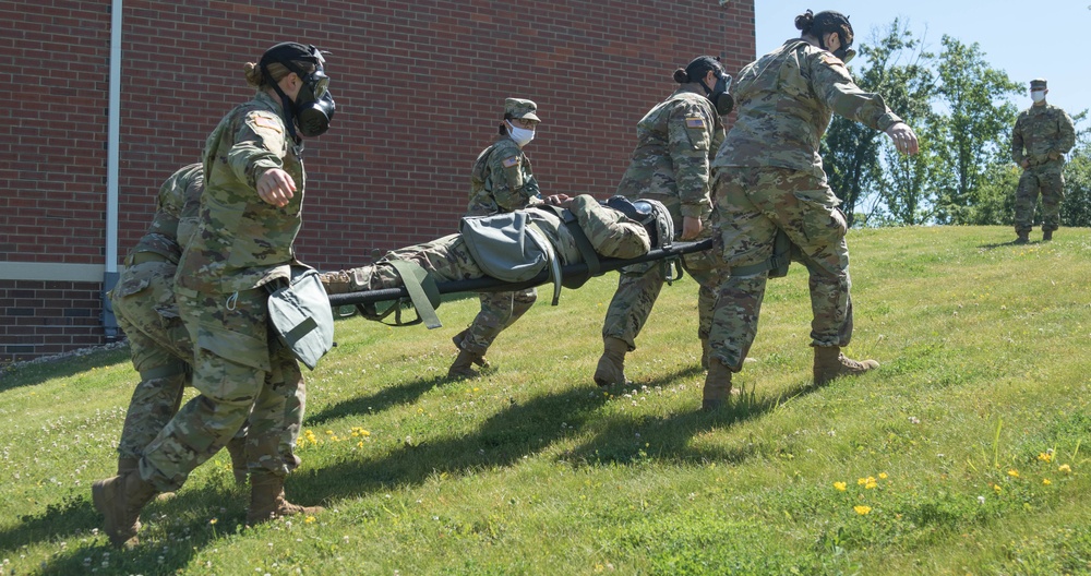 141st Medical Company, 118th Medical Battalion Health Care Specialists conduct training