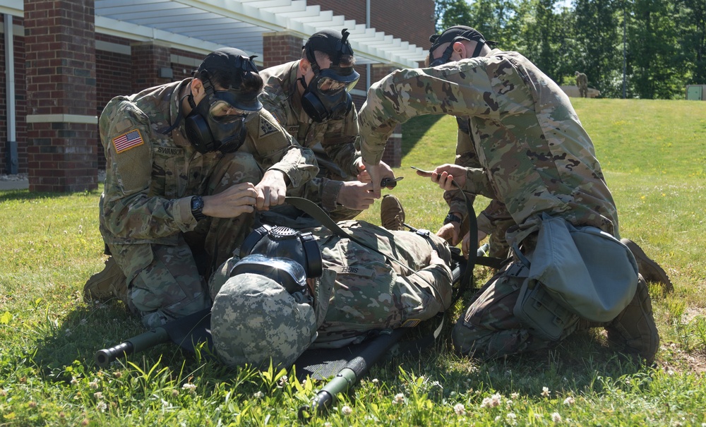 141st Medical Company, 118th Medical Battalion Health Care Specialists conduct training