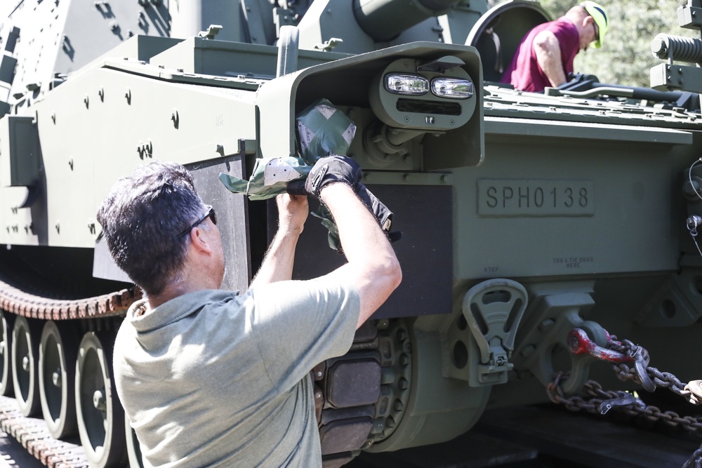 Fort Stewart’s 2nd Armored Brigade receives its first set of M109A7s and M992A3s.