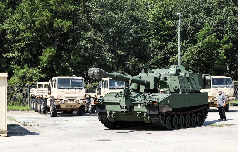 Fort Stewart’s 2nd armored brigade receives its first set of M109A7s and M992A3s