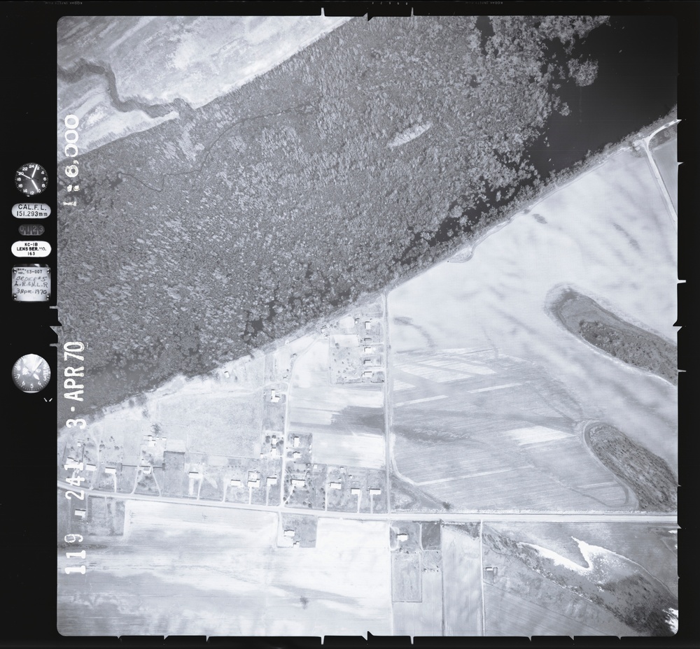 081265.120 - Dark Hollow.241.