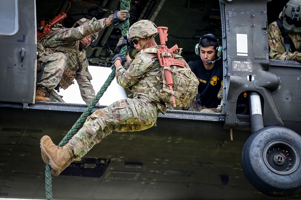 25th Infantry Division Lightning Academy FRIES/SPIES Master Course