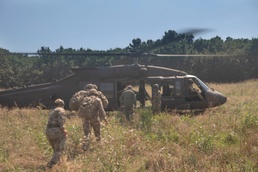 U.S. Army, U.K. work together to conduct Joint Personnel Recovery exercise.