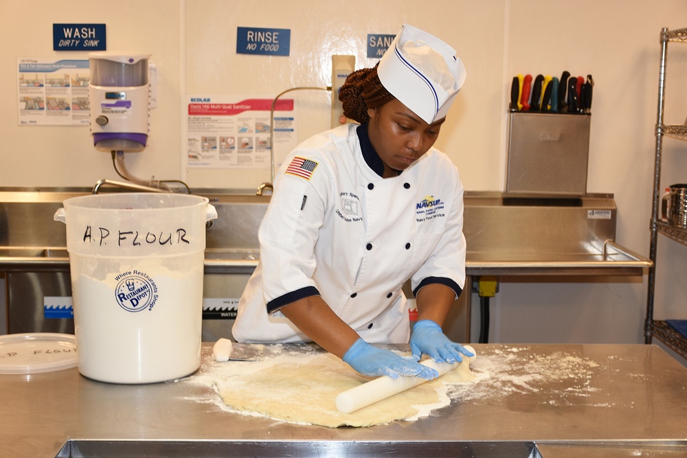 NAVSUP FLC Norfolk Baking Class