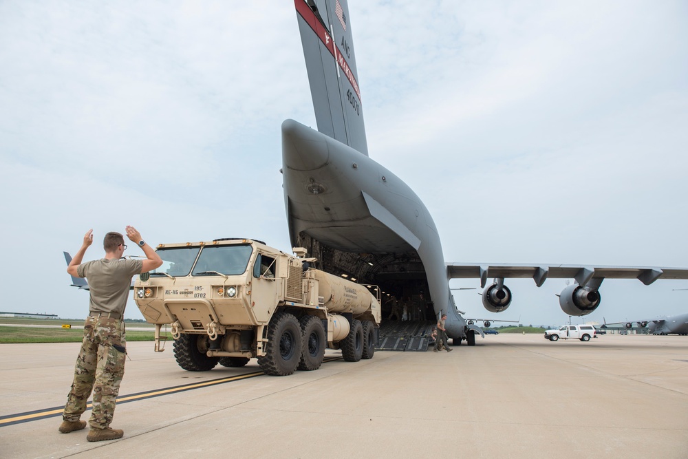 167th Conducts Joint Cargo Exercise with 1528th FSC