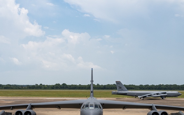 B-52H and its weaponry