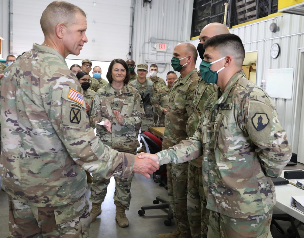 SMA visits MRTC Soldiers during Regional Medic