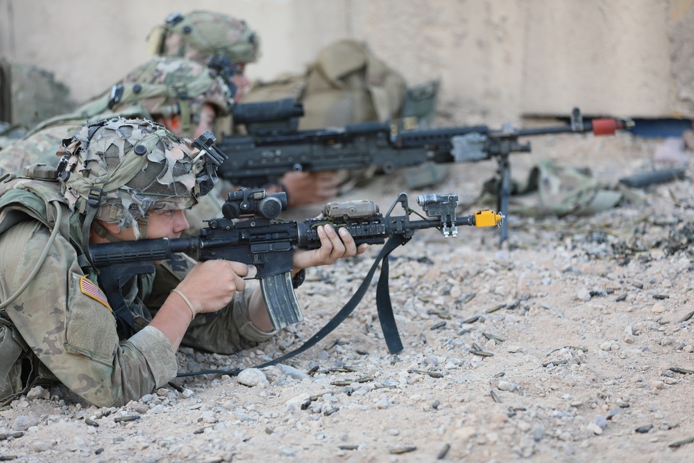 Oklahoma National Guard’s 45th IBCT Assault the Mock City of Ujen at NTC