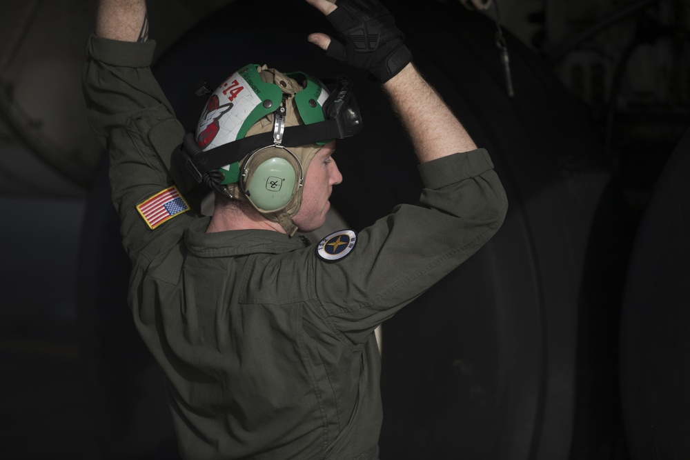 Talisman Sabre 21: U.S. Marines with VMGR-152 transport HIMAR