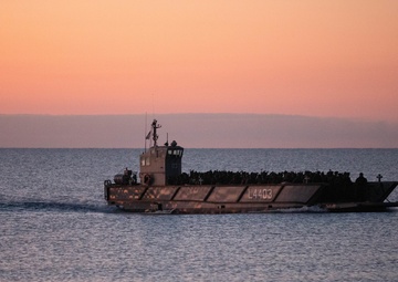 Talisman Sabre 21:  US, Australian, UK, Japan forces conduct amphibious landing exercise