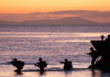 Talisman Sabre 21:  US, Australian, UK, Japan forces conduct amphibious landing exercise