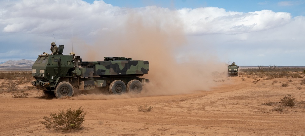 Soldiers of the 1-181 Field Artillery Regiment, 30th Troop Command, took part in a Live-Fire Exercise