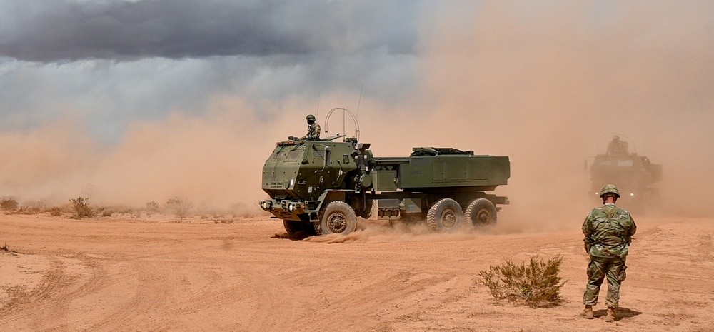 Soldiers of the 1-181 Field Artillery Regiment, 30th Troop Command, took part in a Live-Fire Exercise